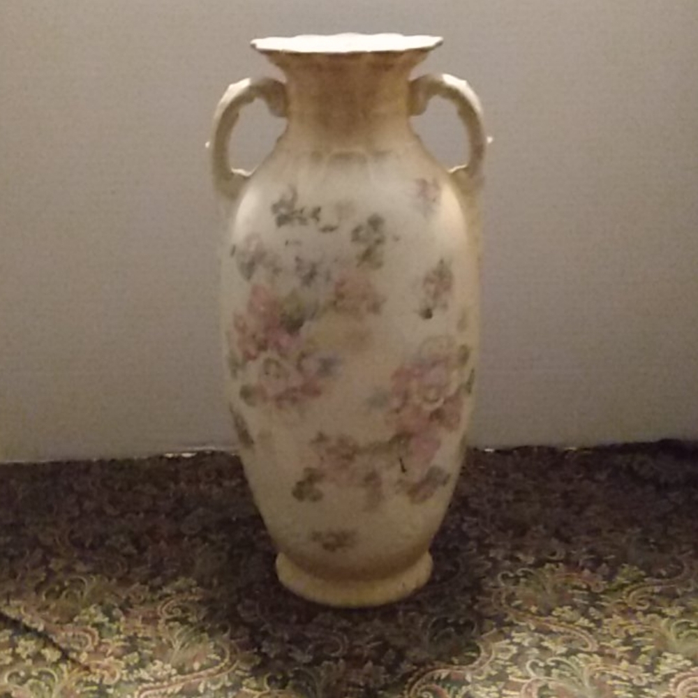 Carlsbad Vase